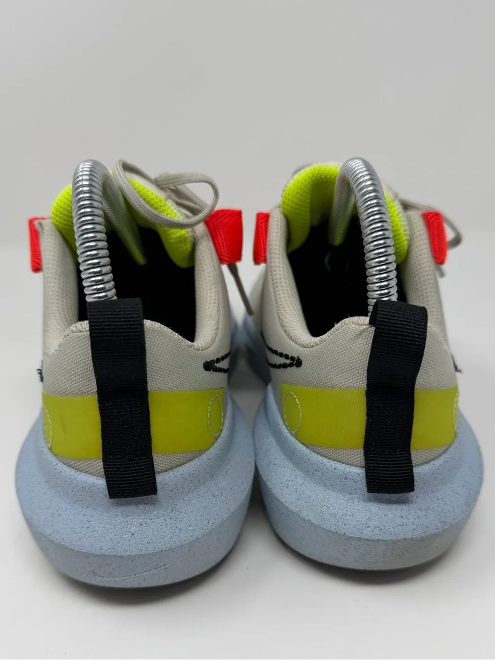 Nike Big Kids Grey Mesh Running Sneakers with Neon Accents Sz. 5y